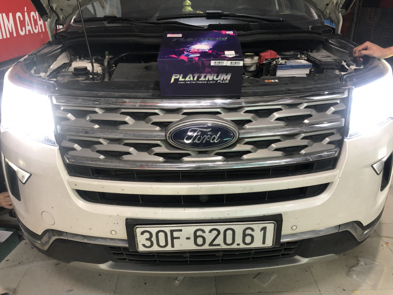 Độ đèn nâng cấp ánh sáng Nân cấp bi Titan Platinum laser plus cho xe Ford Explorer 2019